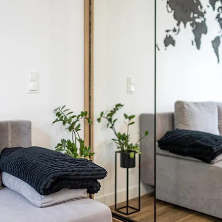 Rentplanet - Jarzebinowa Apartment Wroclaw